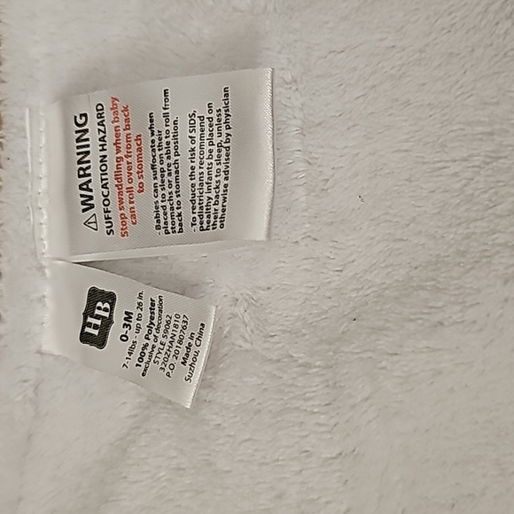 Star and unicorn 🦄  Swaddle with velcro. - Picture 6 of 6